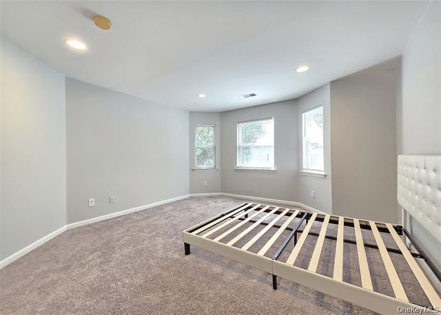 19 Sunflower Ridge Road, South Setauket, NY 11720