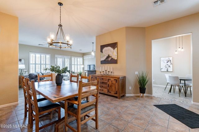 13634 N Holly Grape Drive, Marana, AZ 85658