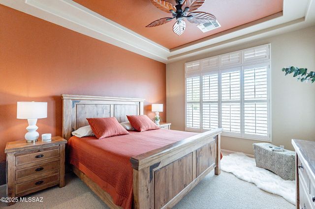 13634 N Holly Grape Drive, Marana, AZ 85658