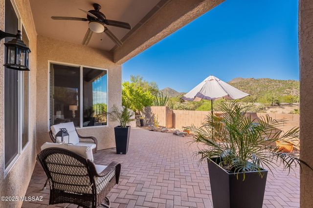 13634 N Holly Grape Drive, Marana, AZ 85658