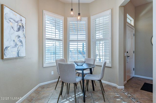 13634 N Holly Grape Drive, Marana, AZ 85658