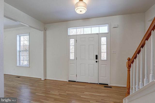 125 CROMWELL DR, Lincoln University, PA 19352