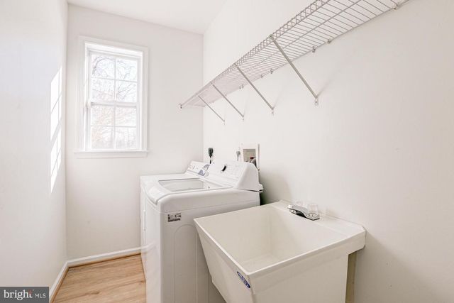 125 CROMWELL DR, Lincoln University, PA 19352