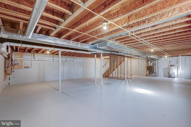 125 CROMWELL DR, Lincoln University, PA 19352