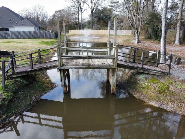 1168 Ivy Ct, Denham Springs, LA 70726