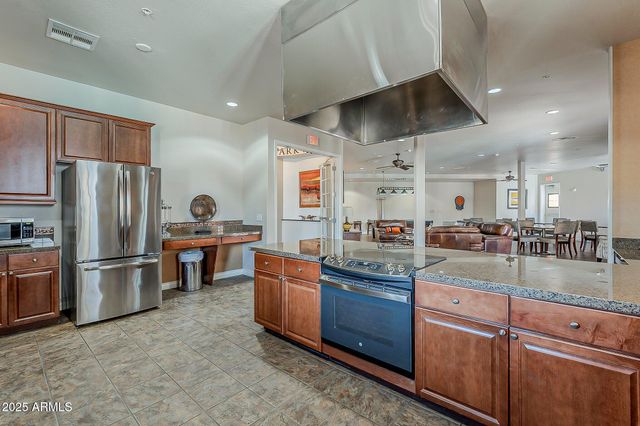 14575 W MOUNTAIN VIEW Boulevard 12205, Surprise, AZ 85374