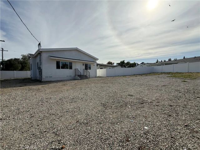 9132 Balcom Avenue, Northridge, CA 91325