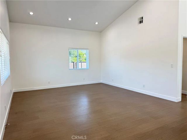 9132 Balcom Avenue, Northridge, CA 91325