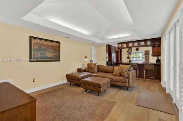 8940 SW 160th St, Palmetto Bay, FL 33157