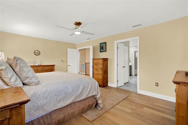 8940 SW 160th St, Palmetto Bay, FL 33157
