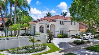 8940 SW 160th St, Palmetto Bay, FL 33157
