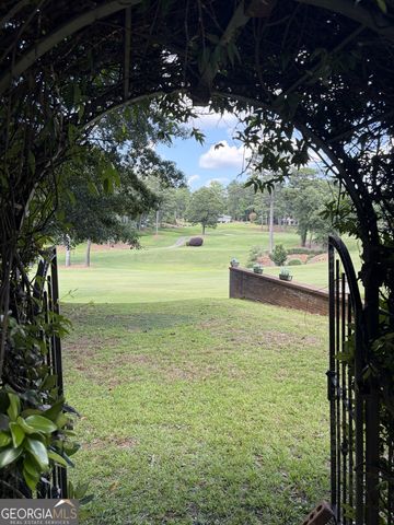 3 Club Drive, Newnan, GA 30263