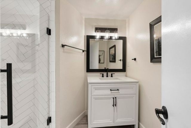 2630 Pirineos Way 13, Carlsbad, CA 92009