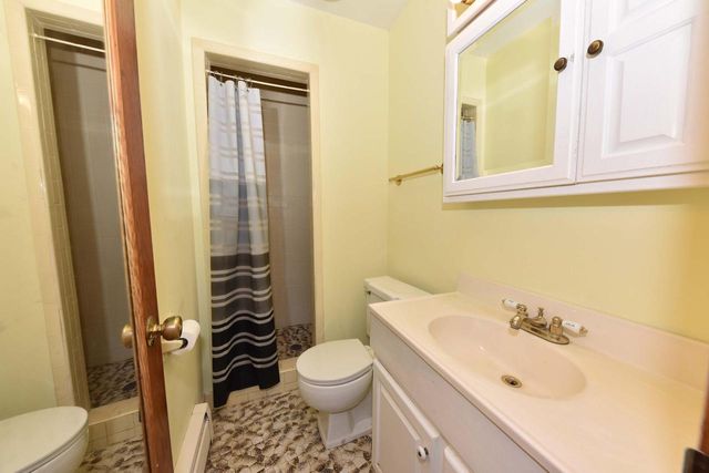 12810 W Meadow LANE, New Berlin, WI 53151