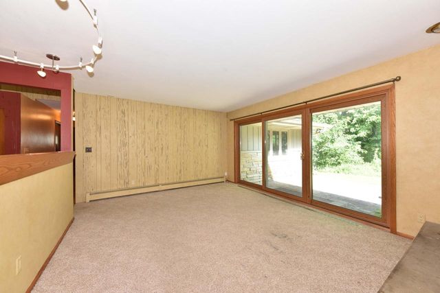 12810 W Meadow LANE, New Berlin, WI 53151