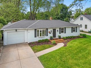 625 N WINNEBAGO STREET, De Pere, WI 54115