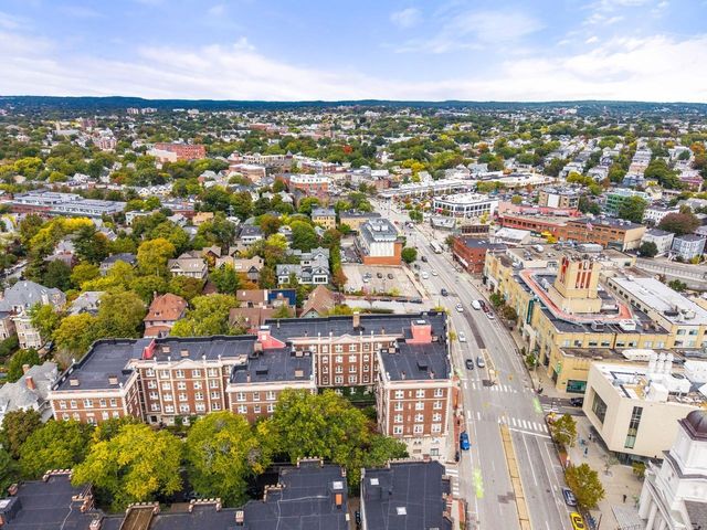 3 Arlington St 35, Cambridge, MA 02140