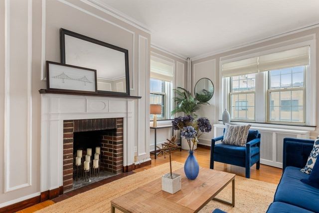 3 Arlington St 35, Cambridge, MA 02140
