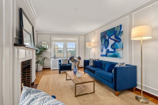 3 Arlington St 35, Cambridge, MA 02140