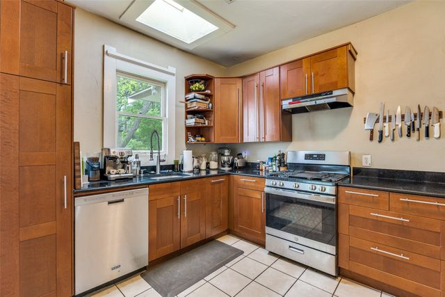 218 N Rosemont Avenue, Dallas, TX 75208