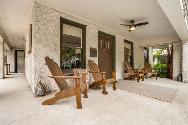 218 N Rosemont Avenue, Dallas, TX 75208