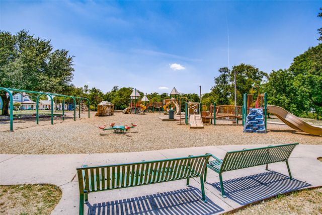 218 N Rosemont Avenue, Dallas, TX 75208