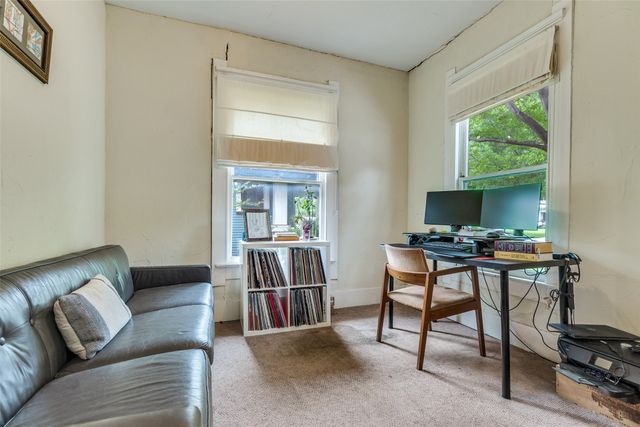 218 N Rosemont Avenue, Dallas, TX 75208