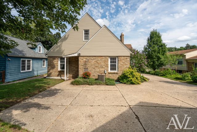 315 Bristol Avenue Nw, City Of Grand Rapids, MI 49504