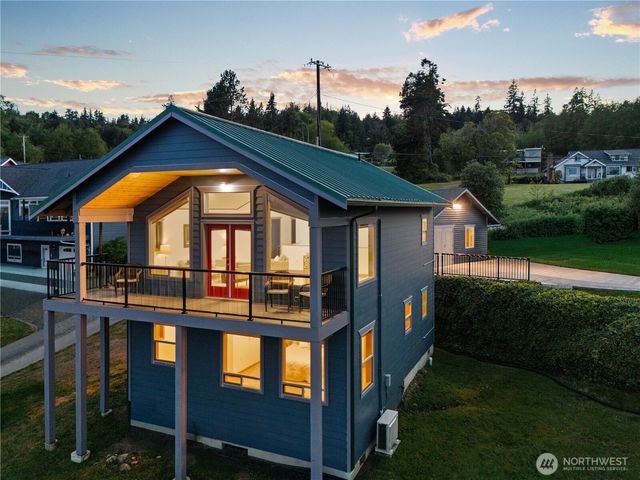 202 Olympus Boulevard, Port Ludlow, WA 98365