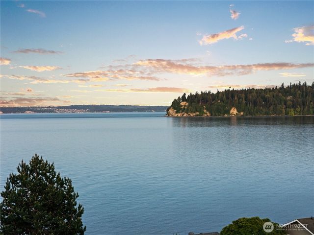202 Olympus Boulevard, Port Ludlow, WA 98365
