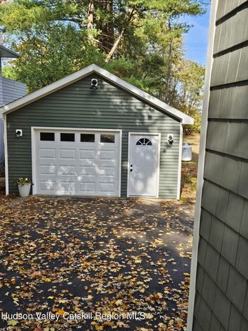 57 Van Dyck Street, Coxsackie, NY 12051