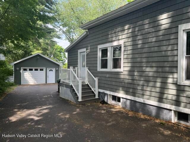 57 Van Dyck Street, Coxsackie, NY 12051