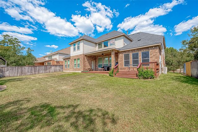 51 E Hullwood Circle, The Woodlands, TX 77389