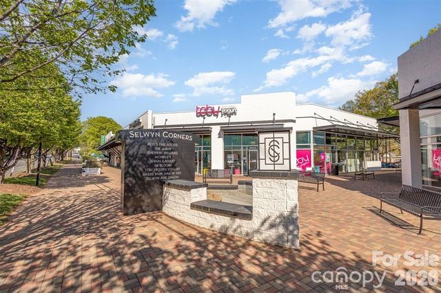 2990 Selwyn Avenue, Charlotte, NC 28209
