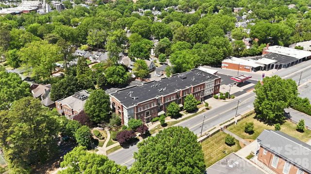 2990 Selwyn Avenue, Charlotte, NC 28209