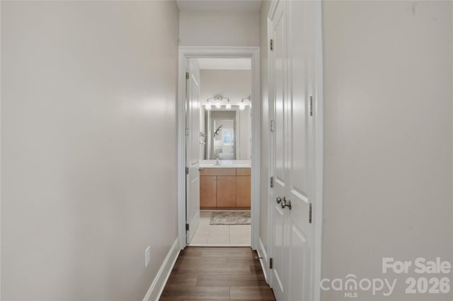 2990 Selwyn Avenue, Charlotte, NC 28209