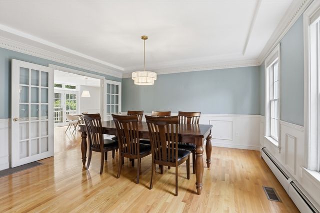 4 Farnham Circle, Andover, MA 01810