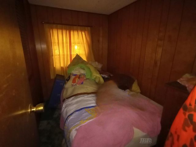 404 Lockwood Drive, Gladwin, MI 48624