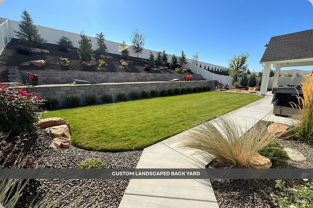13427 N Hazel Grouse Way, Boise, ID 83714