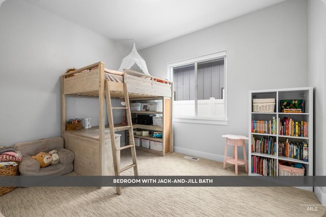 13427 N Hazel Grouse Way, Boise, ID 83714