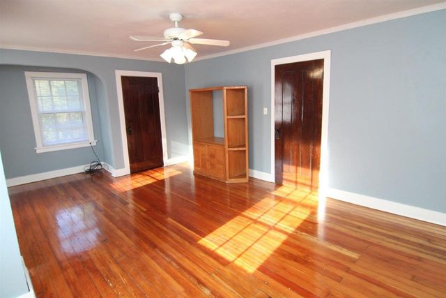 8119 S Main Street, Rockford, IL 61102