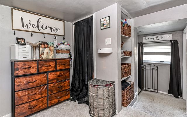 2201 Harbor, Spring Hill, PA 15212