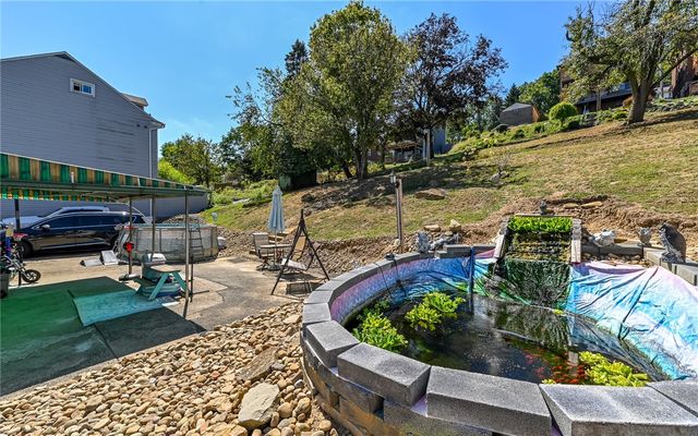 2201 Harbor, Spring Hill, PA 15212