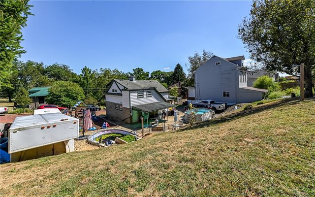 2201 Harbor, Spring Hill, PA 15212