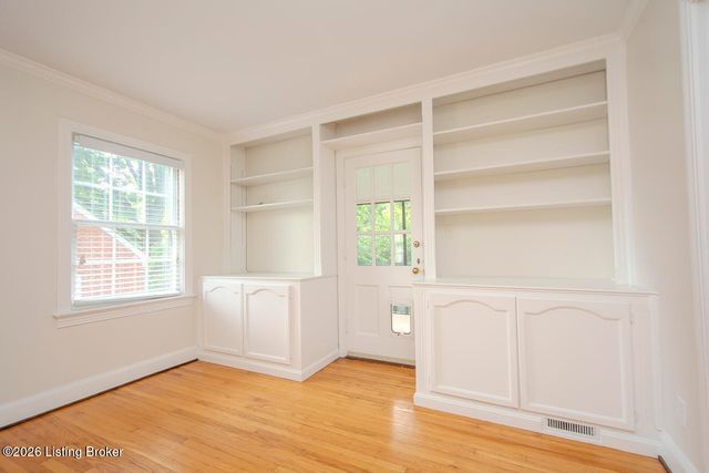 4029 Leland Rd, Louisville, KY 40207