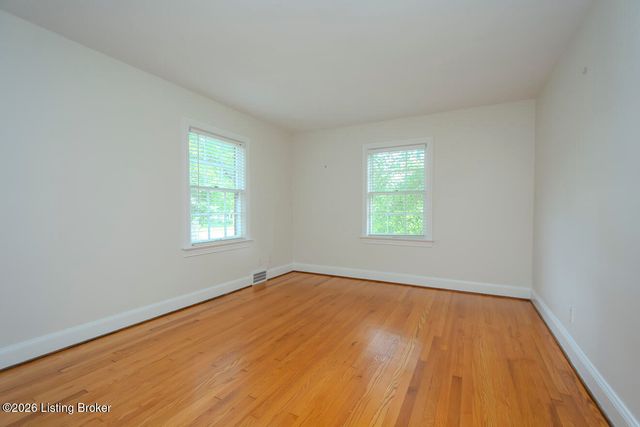 4029 Leland Rd, Louisville, KY 40207