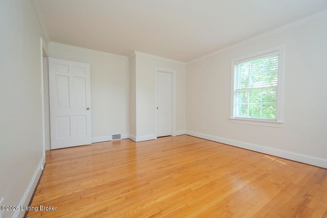 4029 Leland Rd, Louisville, KY 40207