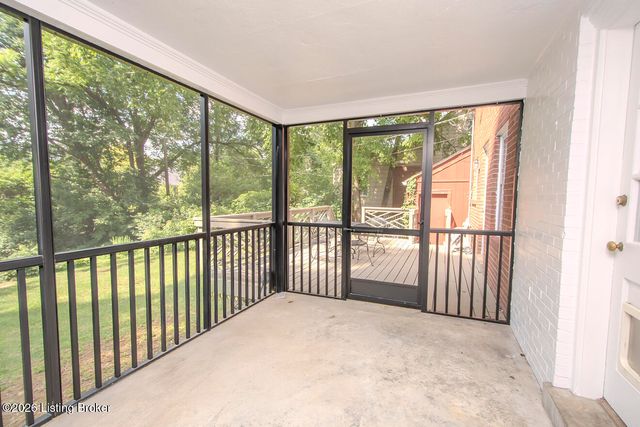 4029 Leland Rd, Louisville, KY 40207