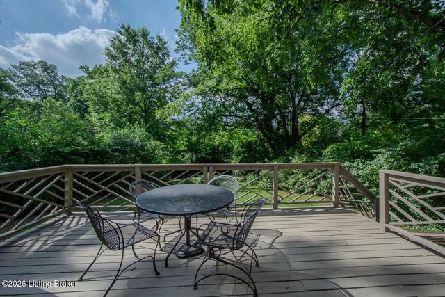 4029 Leland Rd, Louisville, KY 40207