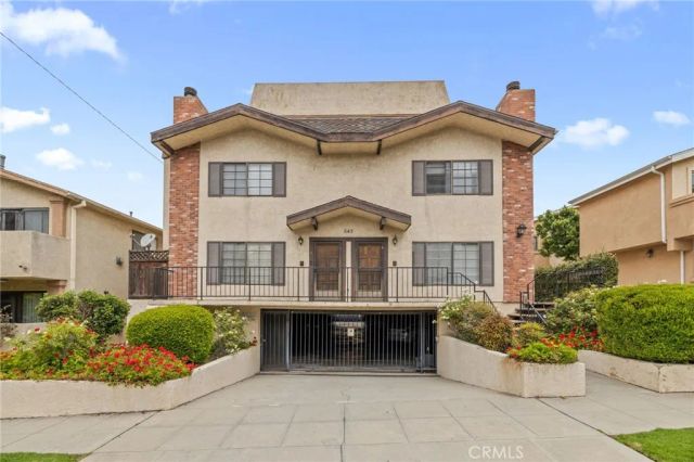 545 E Cypress F, Burbank, CA 91501